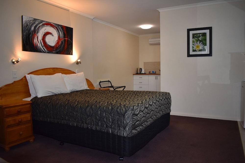 Best Western Caboolture Gateway Motel Экстерьер фото